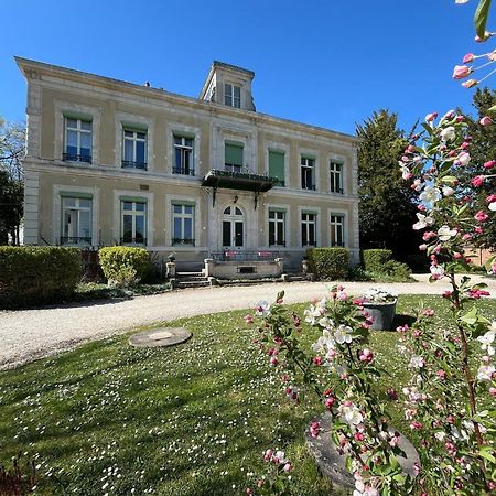 Chateau De Pougy Exterior photo